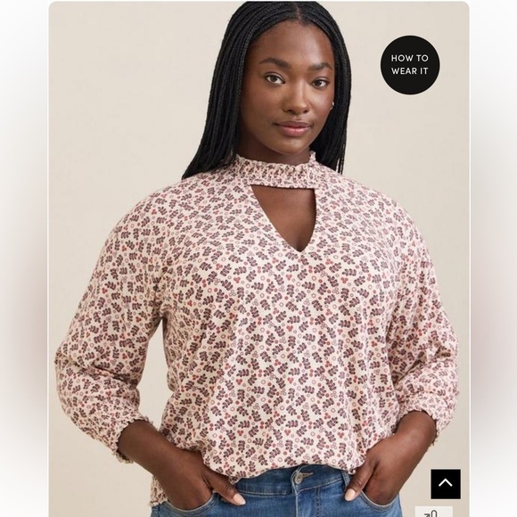 NWT Torrid Textured Jersey Choker Neck Smocked Bottom Top - Picture 2 of 5